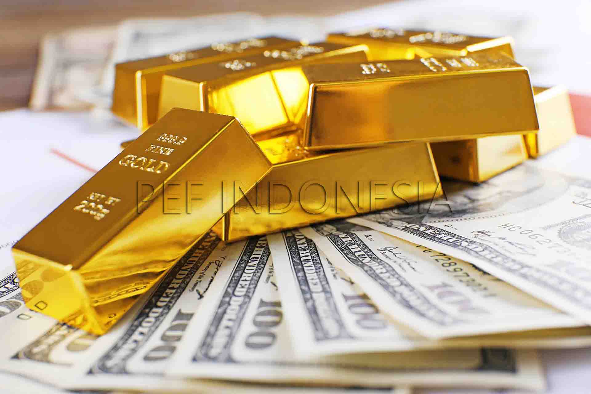 Harga emas menyerah pada kenaikan intraday yang moderat ke puncak tertinggi sepanjang masa, bertahan di dekat level terendah harian